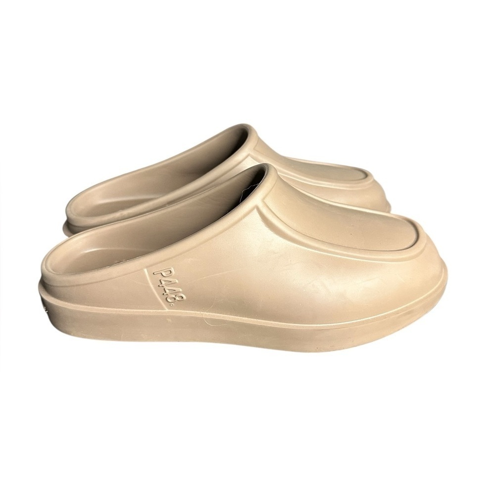 P448 Flo Apron Toe Mules 40/41 (7-8)